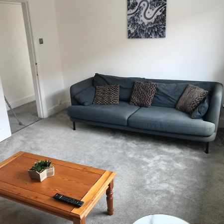 4 Bedroom Property Which Sleeps 8 Very Close To The Harry Potter Studio And Watford Junction מראה חיצוני תמונה