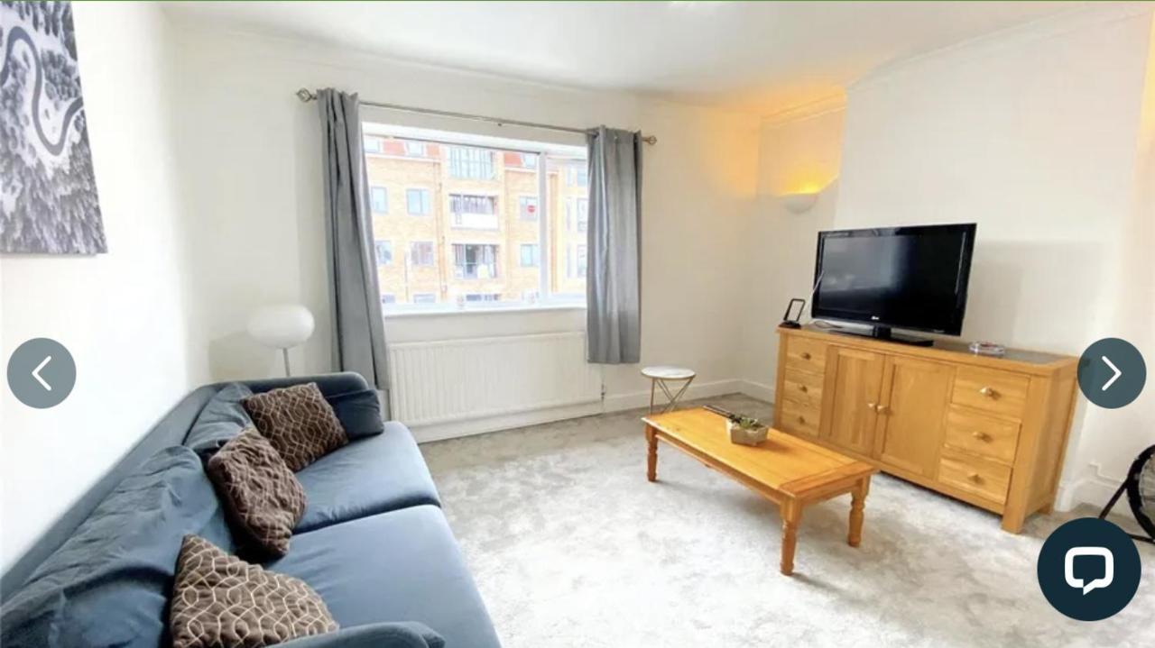 4 Bedroom Property Which Sleeps 8 Very Close To The Harry Potter Studio And Watford Junction מראה חיצוני תמונה